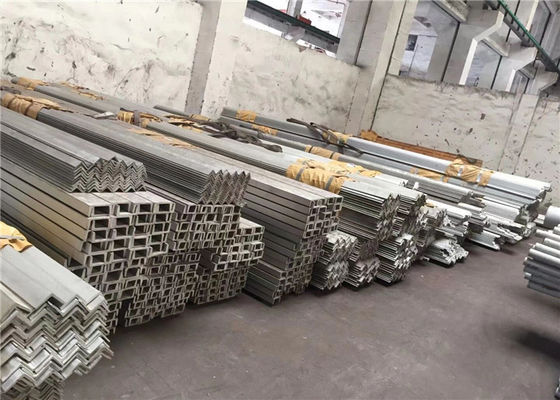 A240 Gr304 पिकिंग 6 मिमी 12 मीटर स्टेनलेस स्टील यू चैनल