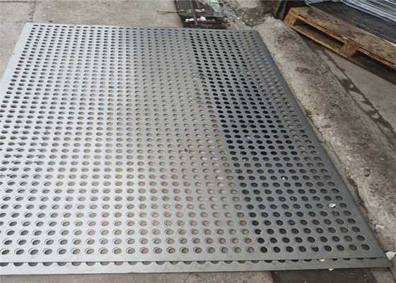 SS304 1mm छिद्रित स्टेनलेस स्टील के पैनल कोल्ड रोल्ड संक्षारण प्रतिरोधी